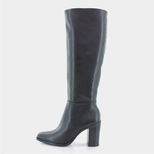 Vince Camuto Parnela Boot. NWOT